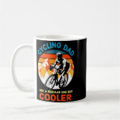 Cycling dad like a regular but cooler bycicle コーヒーマグカップ (左)