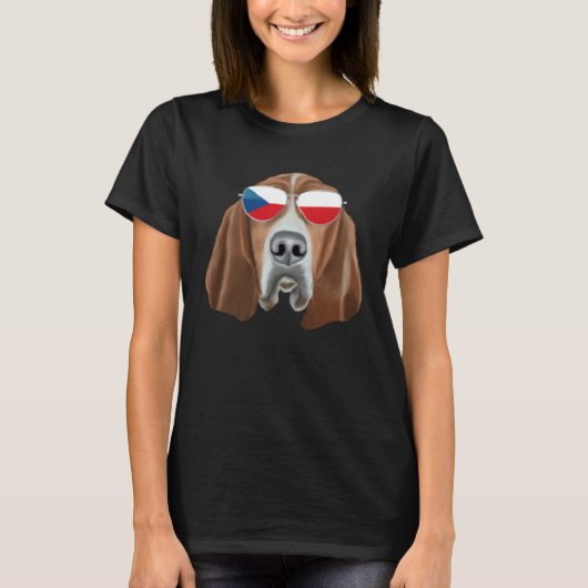 Czech Flag Basset Hound Dog Czech Republic Pocket Tシャツ (正面)