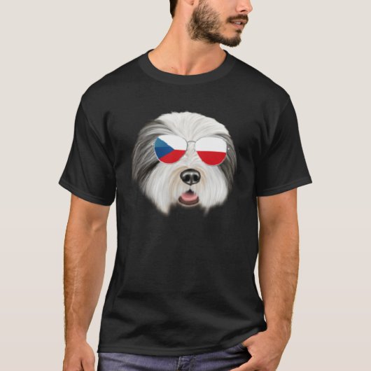 Czech Flag Bearded Collie Dog Czech Republic Pocke Tシャツ (正面)