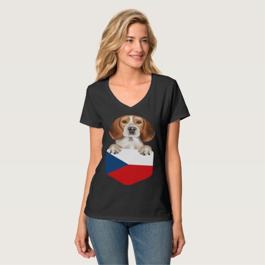 Czech Republic Flag Beagle Dog In Pocket Tシャツ (正面フル)