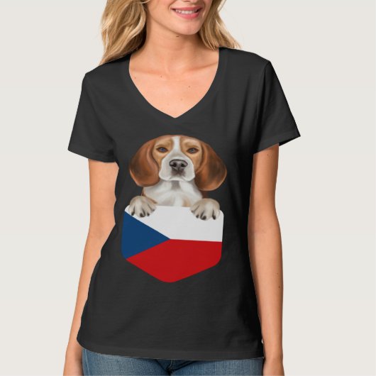 Czech Republic Flag Beagle Dog In Pocket Tシャツ (正面)