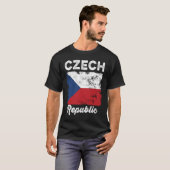 Czech Republic Flag Distressed  Men Women Kids  Cz Tシャツ (正面フル)
