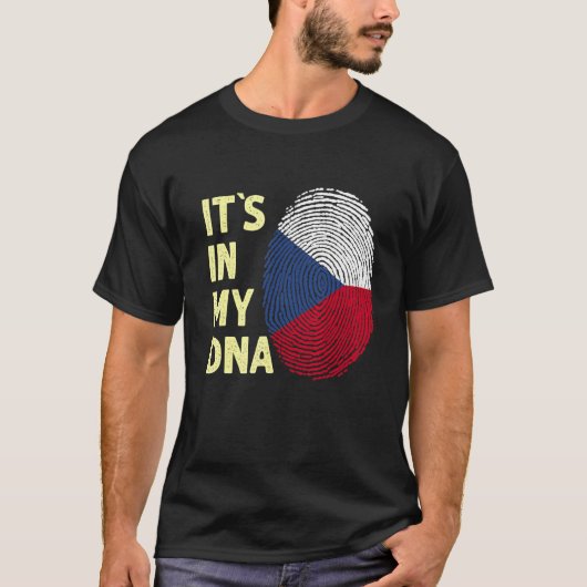 Czech Republic In My Dna Czech Flag Team Czech Tシャツ (正面)