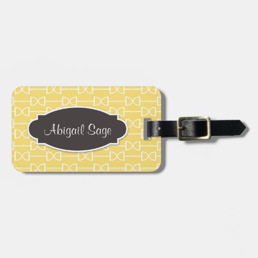 Dリングや輪パーソナライズされたスネッフルホースビットイエロー ラゲッジタグ (正面横)