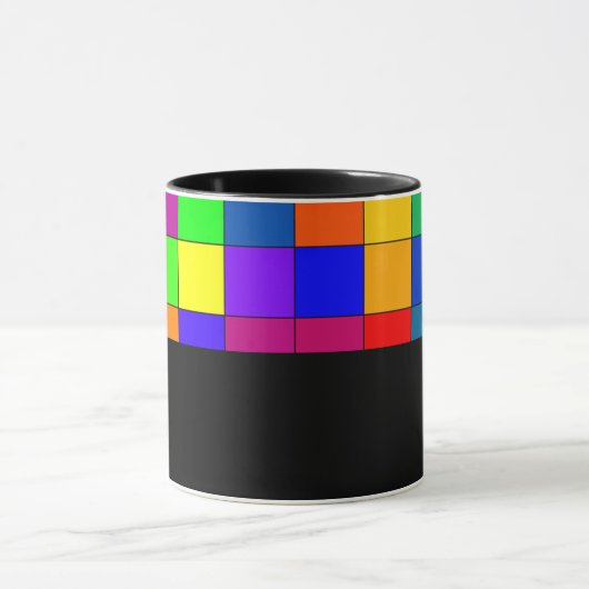 D01 - Tasse mit buntem Schachbrettmuster マグカップ (中央)
