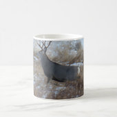 D28ラバシカの木びき台のランニング コーヒーマグカップ (中央)