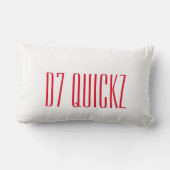 D7_QuicKzの枕w/Name及びロゴ ランバークッション (裏面)