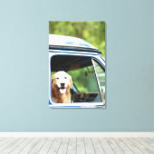D.車に乗って座る犬 キャンバスプリント (インサイチュ (ウッドフロア))