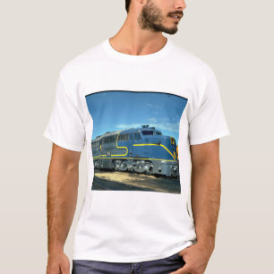 D&H Alco PA-1 #18。 (列車; 空; 雲; 柵;) _Trains Tシャツ