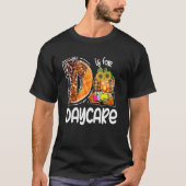 D Is For Daycare Leopard Pumpkin Teacher Fall Than Tシャツ (正面)