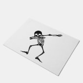 Dab skeleton dabbing skeleton -スカルメンズシャツ ドアマット (アングル)