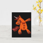 Dabbing Gingerbread Unicorn Cookie Christmas  カード (黄色い花)