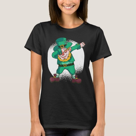Dabbing Leprechaun Funny Dancing Leprechaun St Pat Tシャツ (正面)