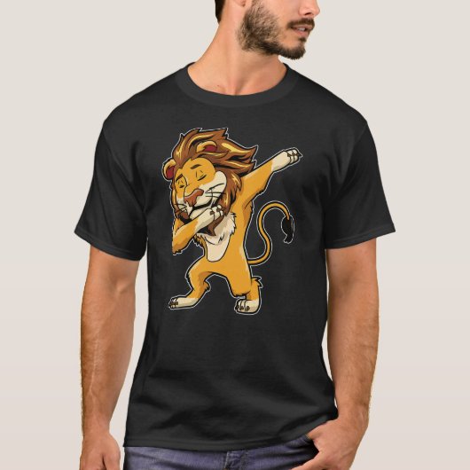 Dabbing Lion T Shirt Meme Print Dab Cat Dance T Sh Tシャツ (正面)
