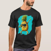 Dabbing Pineapple Aloha Sunglasses Beach Dance Haw Tシャツ (正面)