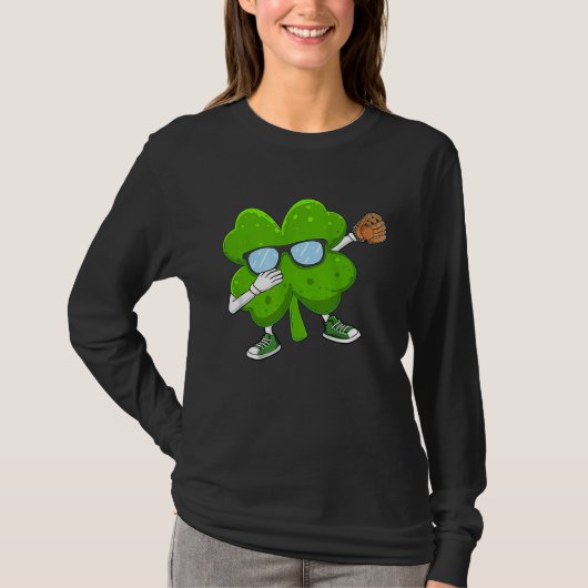 Dabbing Shamrock cricket St Patricks Day Men Women Tシャツ (正面)
