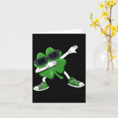 Dabbing Shamrock St Patrick's Day Funny Boys Girls カード (黄色い花)
