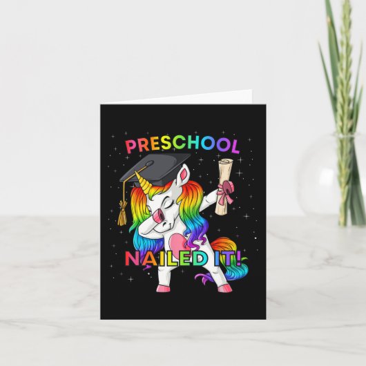 Dabbing Unicorn Preschoolが卒業ギルを釘付けにした カード (正面)