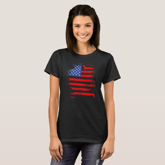 Dachshund And America Flag Patriotic Weiner Dog Tシャツ (正面フル)