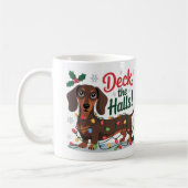 Dachshund Christmas Mug – Deck the Halls Holiday コーヒーマグカップ (左)