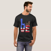 Dachshund Dog American Flag Sunglasses 4th of July Tシャツ (正面フル)