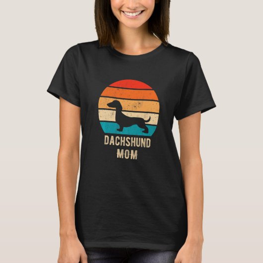 Dachshund Dog Mom Mama Weiner Dog Pet Owner   Tシャツ (正面)