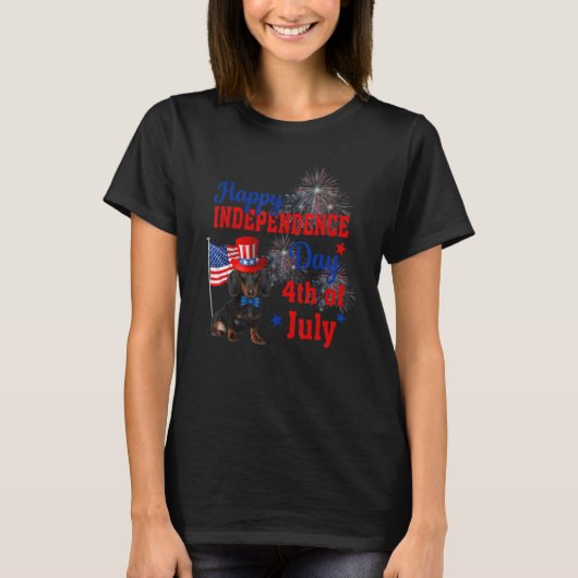 Dachshund Happy Independence Day 7月4日アメリカ Tシャツ (正面)