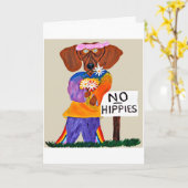 Dachshund Hippie at No Hippies Sign カード (黄色い花)