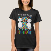 Dachshund It's Ok To Be Different Autism Awareness Tシャツ (正面)