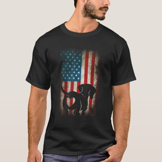 Dachshund Patriotic 4th of July American Flag Dog Tシャツ (正面)