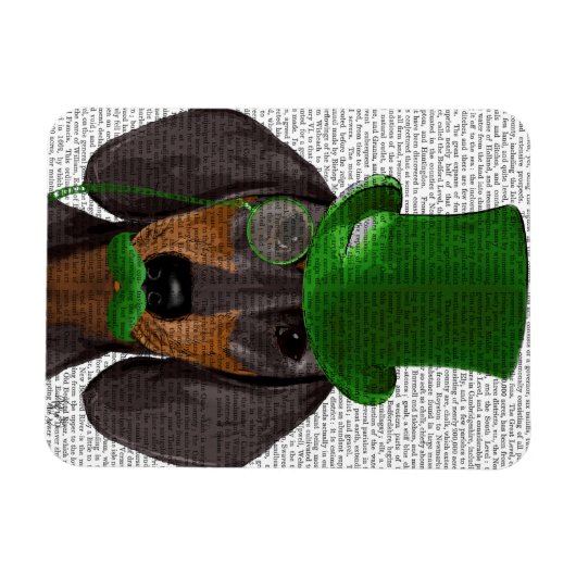 Dachshund with Green Top Hat Black Tan 2 マグネット (横)
