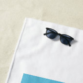  Dachshunds in a Pink Convertible Car ビーチタオル (インサイチュ)