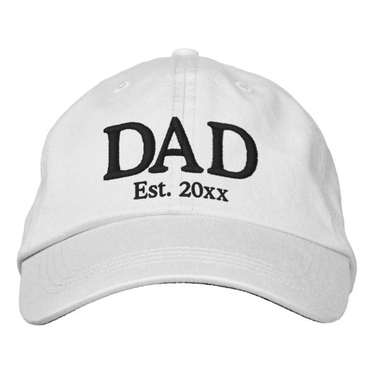 Dad 誕生日にち 白 黒 オーダーメイド モダン 刺繍入りキャップ (正面)