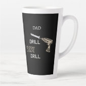 Dad Drill Baby Drill Funny Tool, Father’s Day Gift カフェラテマグ (右)
