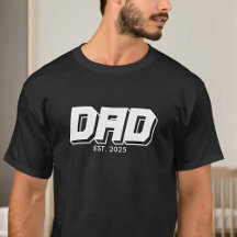 Dad Established 2025 ボールドタイポグラフィーTシャツ