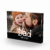 Dad Established Fun 白い太字 テキスト 黒 写真 (右)