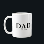 Dad Established New Dad Gift コーヒーマグカップ<br><div class="desc">Clean Dad Established design with a bold minimalist style. Perfect for a new dad celebrating fatherhood. The simple typography creates a modern timeless design and stylish look that proudly marks the moment he became a dad.</div>