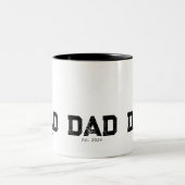 Dad Established New Dad Gift ツートーンマグカップ (中央)