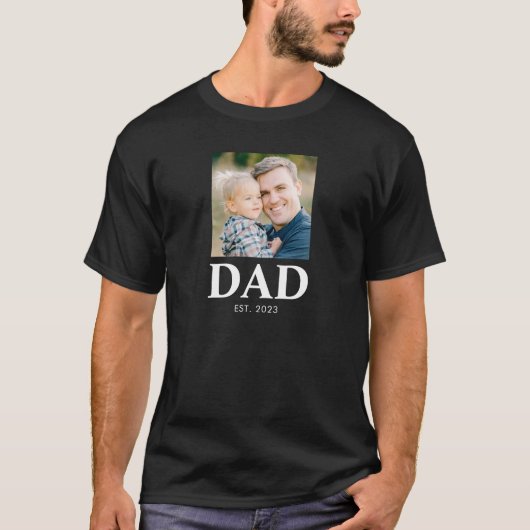Dad Established Photo Fathers Day Tシャツ (正面)
