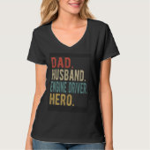 Dad Husband Engine Driver Hero Tシャツ (正面)