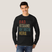 Dad Husband Fight Director Hero Tシャツ (正面フル)
