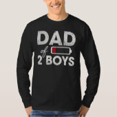 Dad of 2 Boys Funny   from Son Father's Day 2023 V Tシャツ (正面)