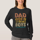 Dad Of Twin Boys Twin Dad Father Tシャツ (正面)