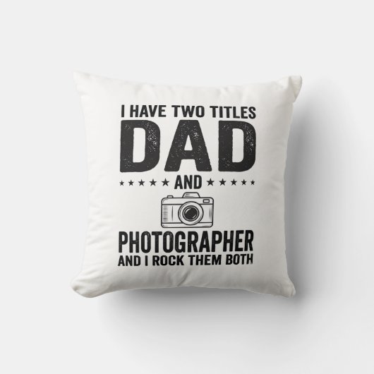 Dad Photographer Vintage Engraving Shirt Design_1 クッション (正面)