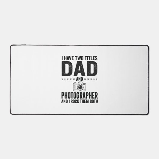 Dad Photographer Vintage Engraving Shirt Design_1 デスクマット (正面)