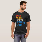 Dad Pontoon Daddy Man Myth Pontoon Captain Tシャツ (正面フル)