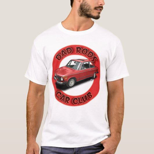 Dad Rods Car Club Red 2001 Car T-Shirt Tシャツ (正面)