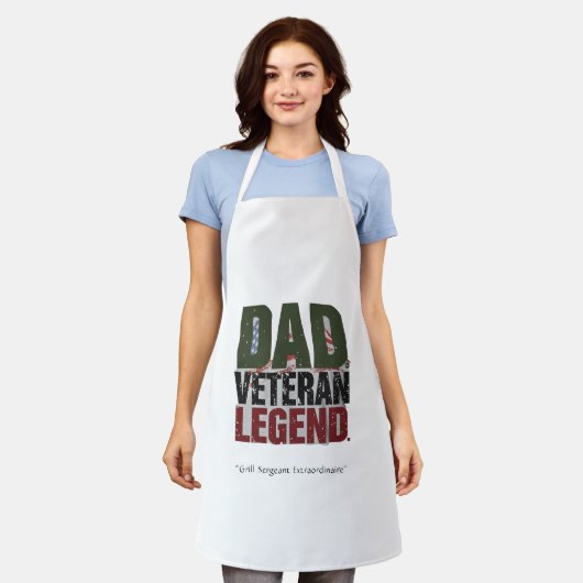Dad Veteran Legend Apron – BBQ Hero Gift エプロン (着用した状態)