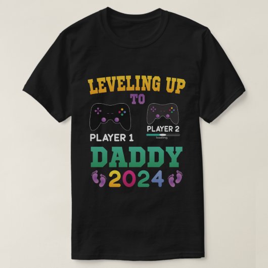 Daddy 2024までレベルアップ，ゲーマー新しい父2024 tシャツ (デザイン正面)