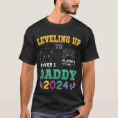 Daddy 2024までレベルアップ，ゲーマー新しい父2024 tシャツ (正面)